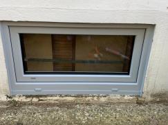 Kellerfenster aus Kunststoff